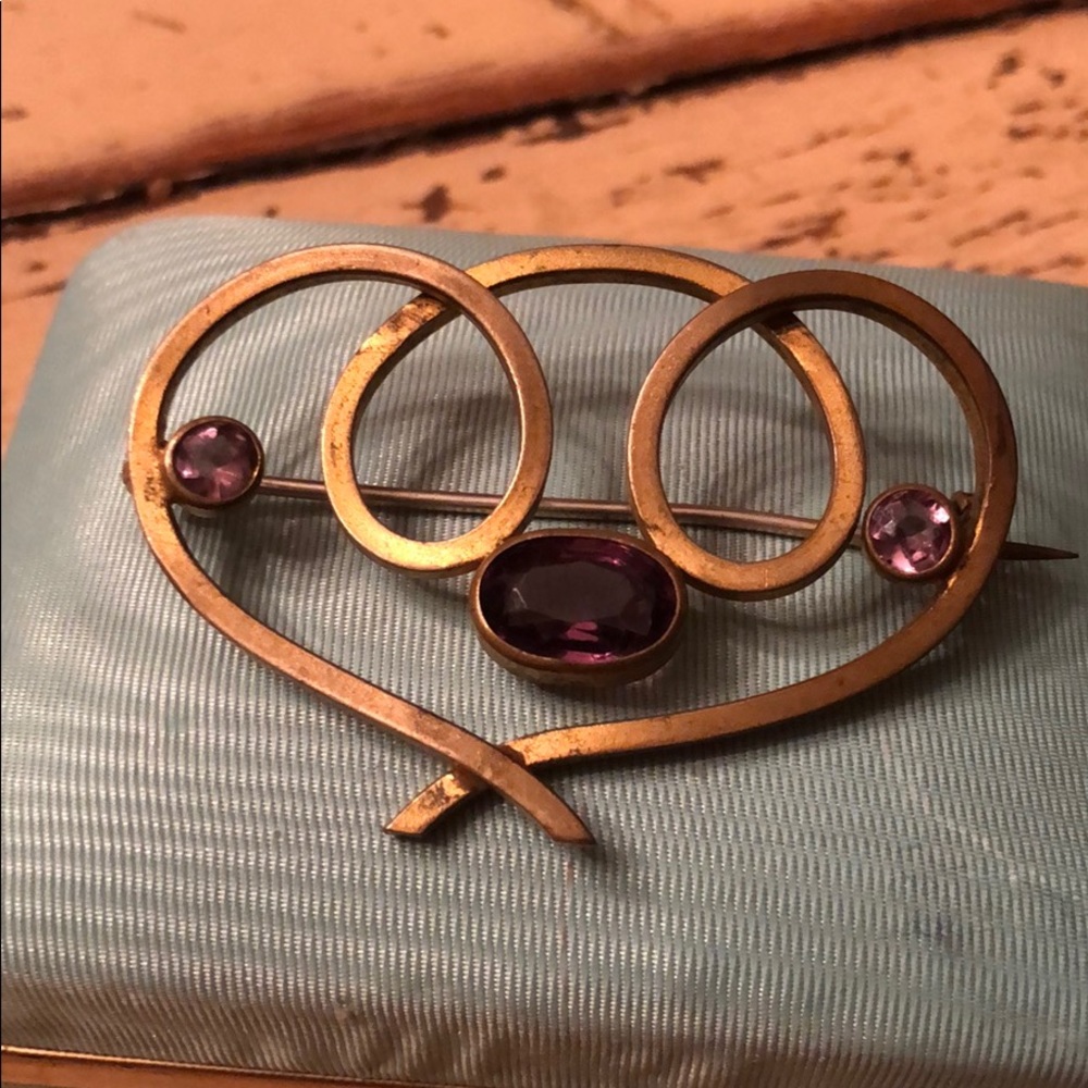 Amethyst Gold tone Victorian pin
